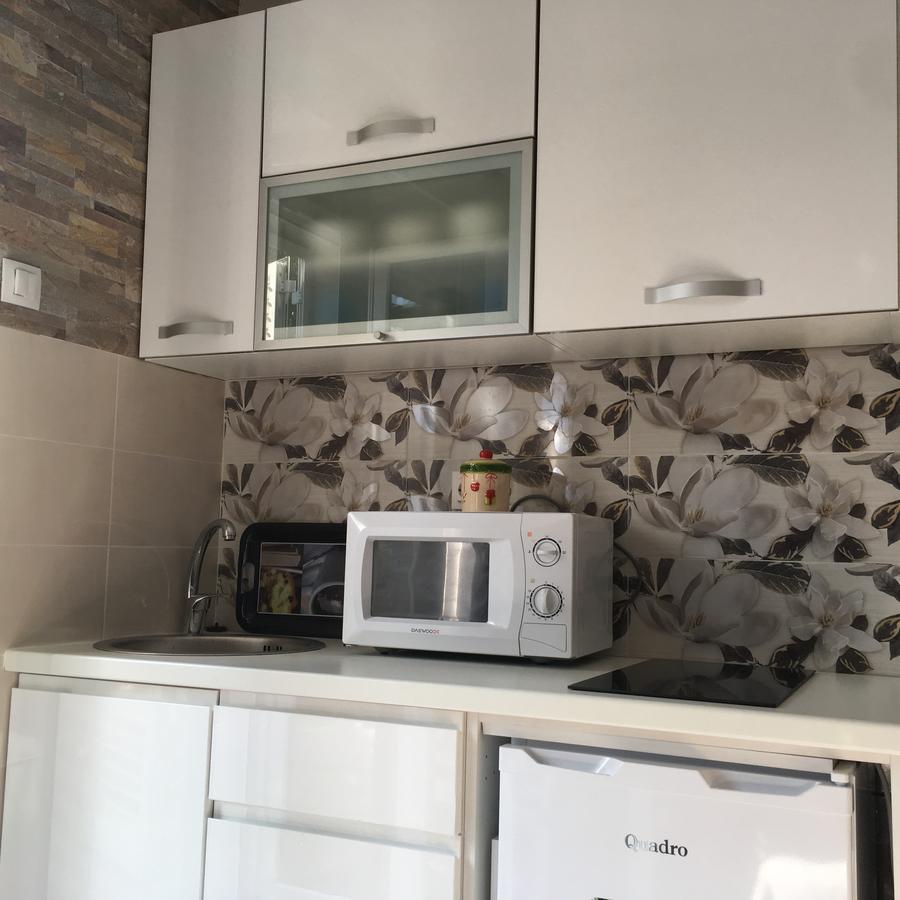 Nikka Apartment